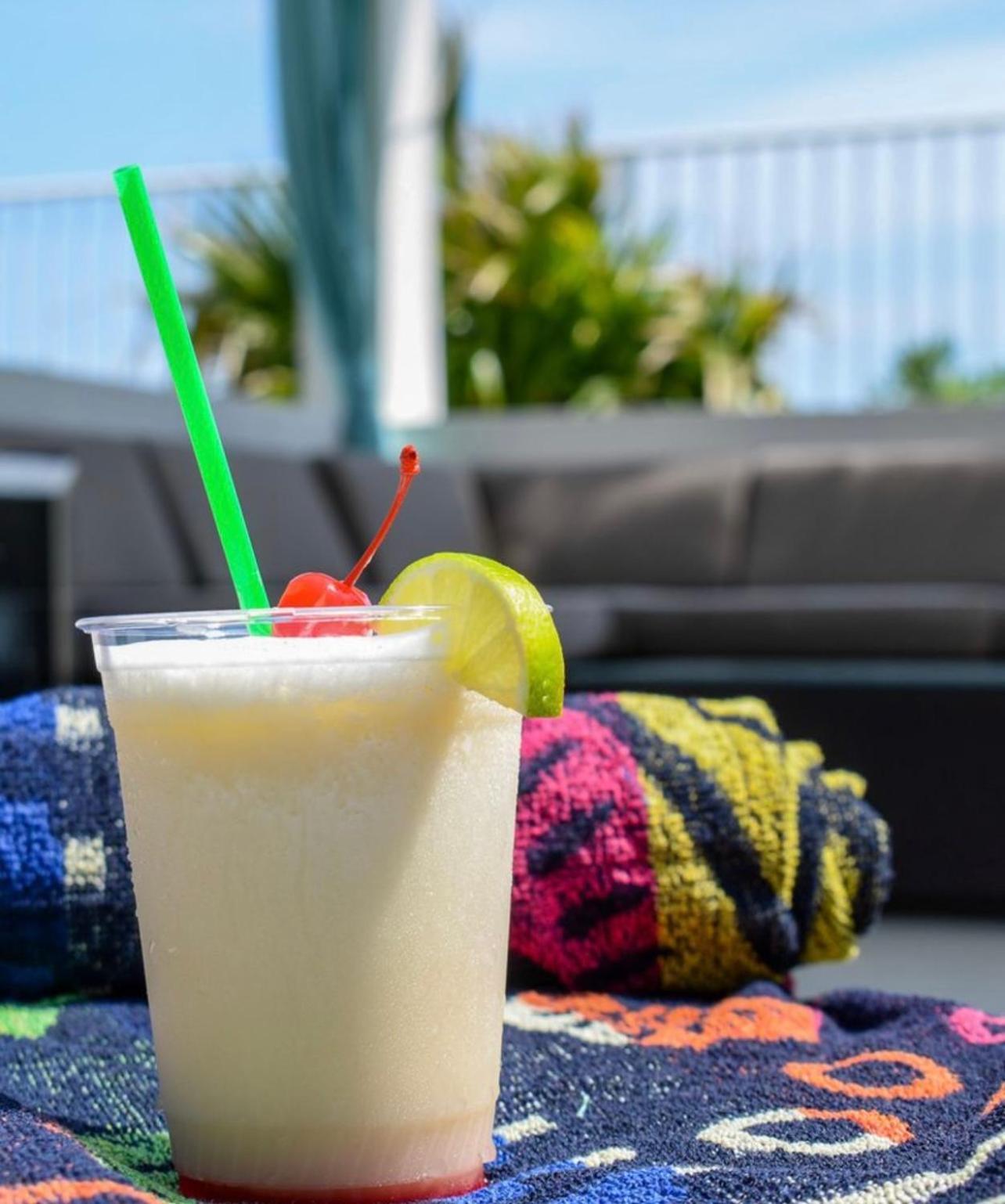 Aparthotel Tipsy Turtle Orange Beach Esterno foto